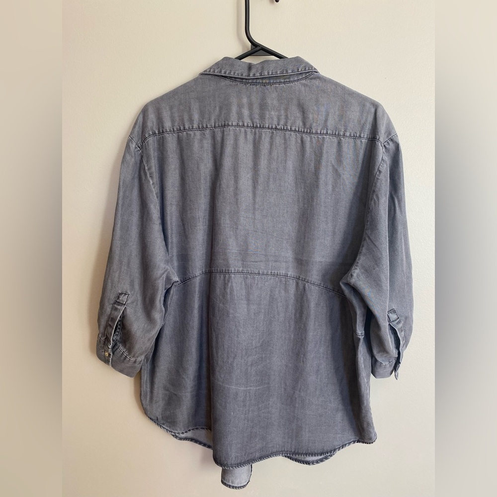 Zara Premium Denim Collection Shirt Blouse 100% Lyocell V-Neck Size M - Picture 5 of 7